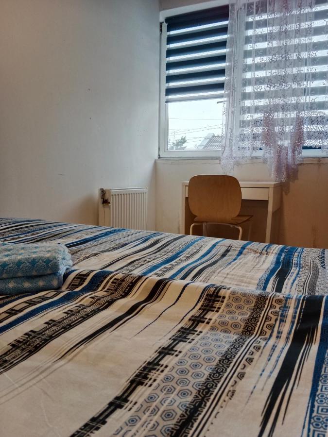 La Madriguera Panzió Raszyn Kültér fotó